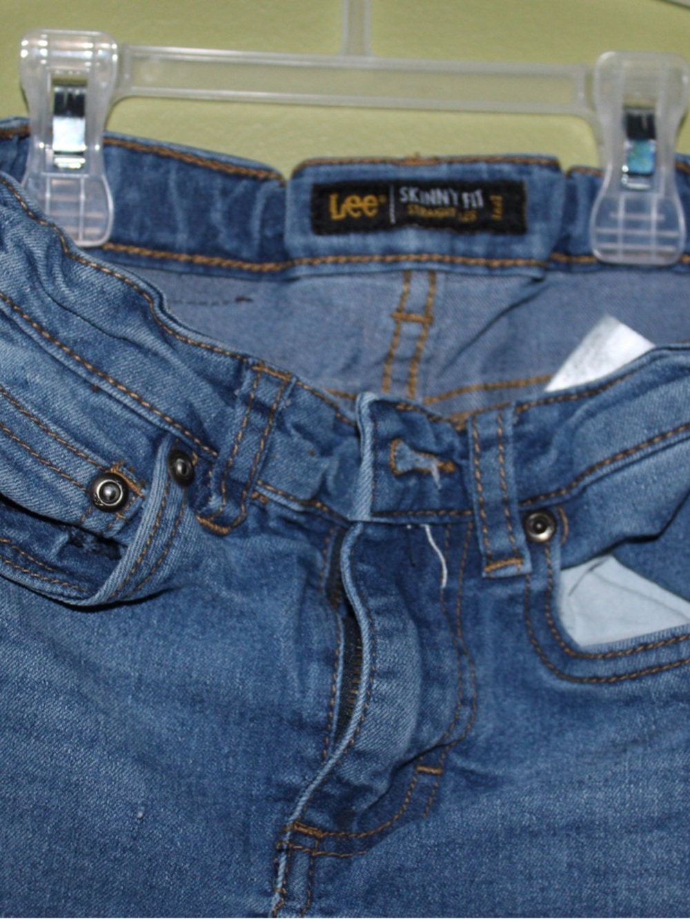 Lee Men’s Skinny Jeans in Medium Blue Denim